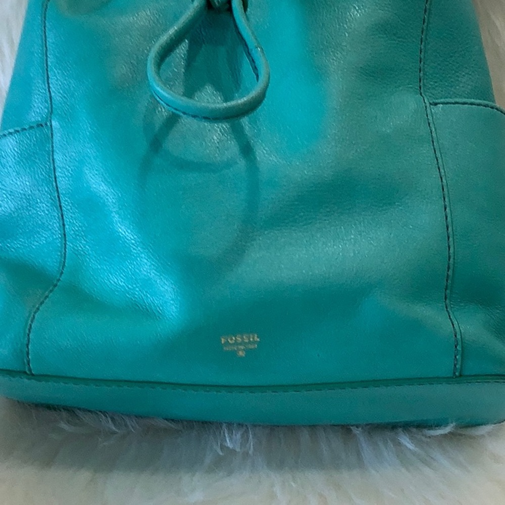 Like New Fossil “Tessa” Drawstring Shoulder Bag - image 7